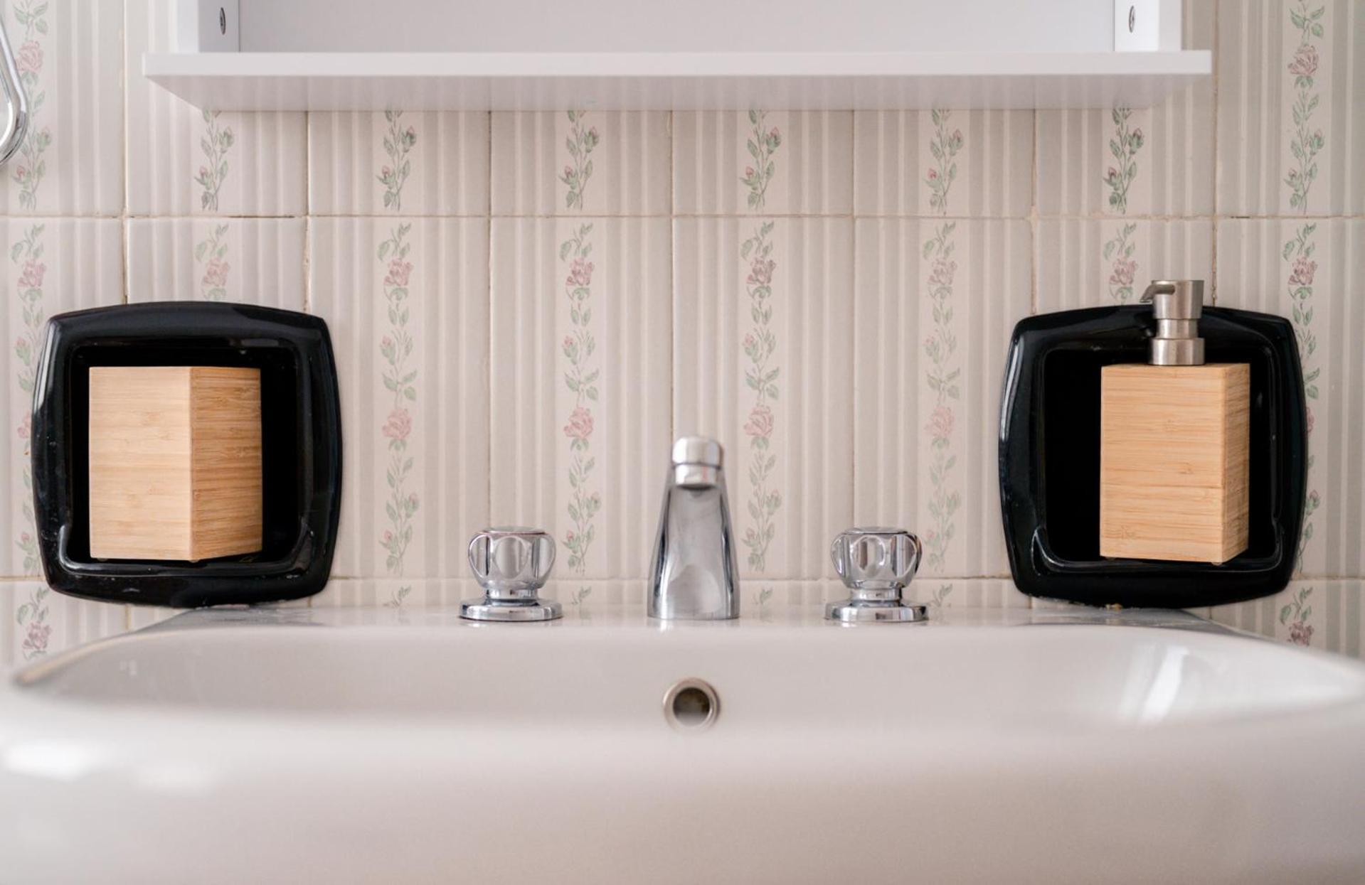 Dnart Holidays Home ブレーヴィオ エクステリア 写真